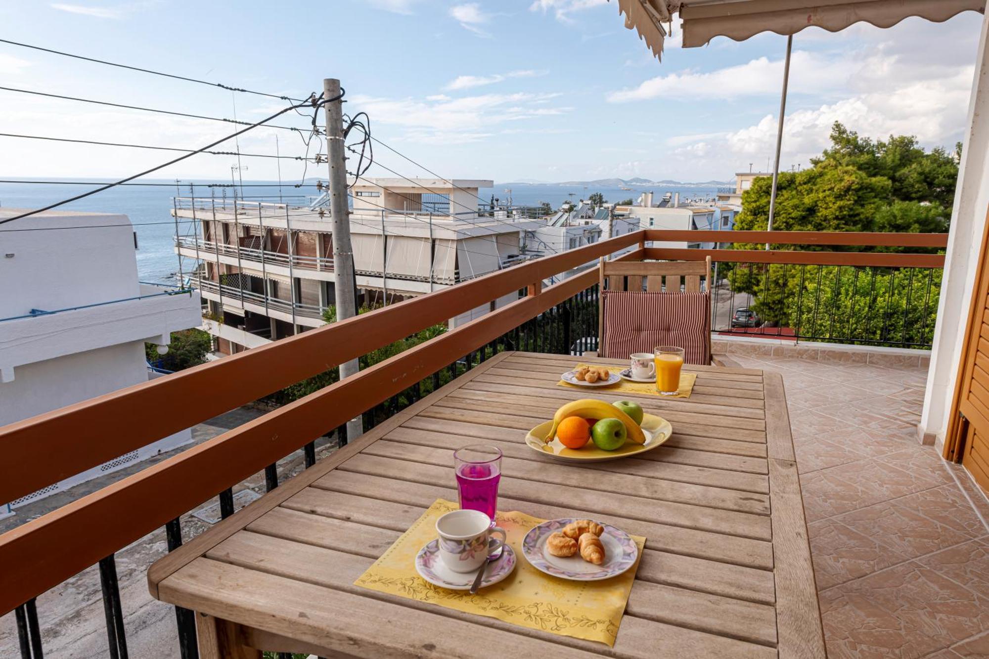 Sea View Apartment 100M From The Beach Saronida Bagian luar foto